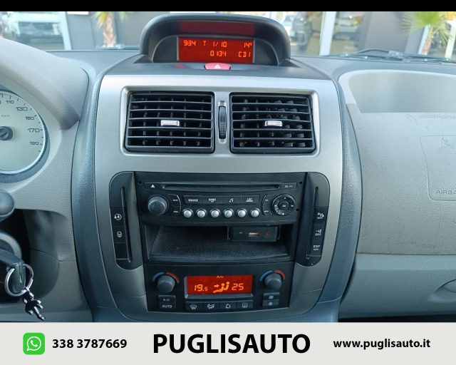 PEUGEOT Expert usata 10