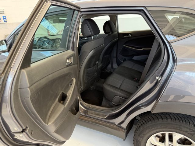 HYUNDAI Tucson usata 26