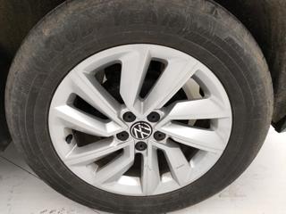 VOLKSWAGEN T-Cross usata, con Volante in pelle