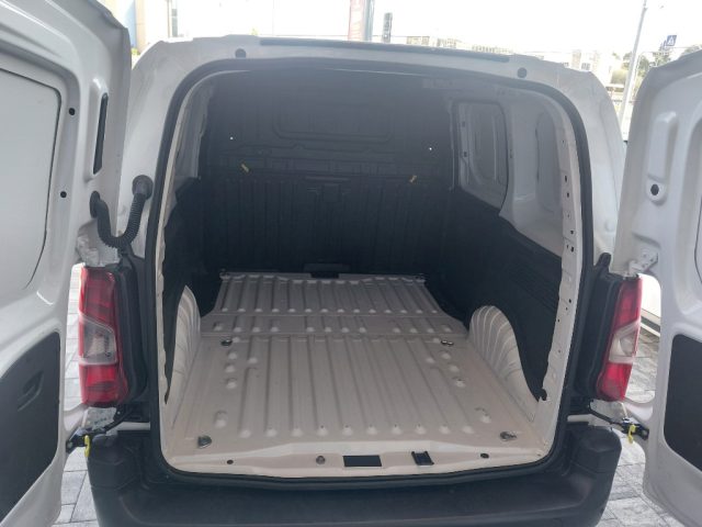 FIAT Doblo usata, con Sensori di parcheggio posteriori