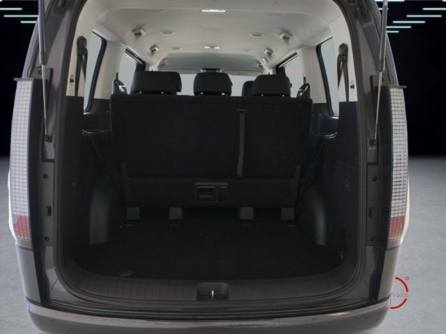 HYUNDAI Staria usata 17
