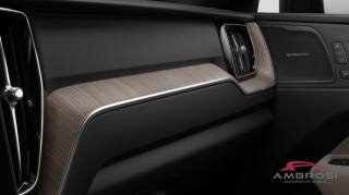 VOLVO XC60 usata 13