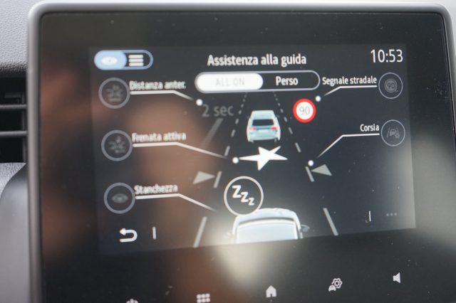 RENAULT Clio usata, con Cruise Control