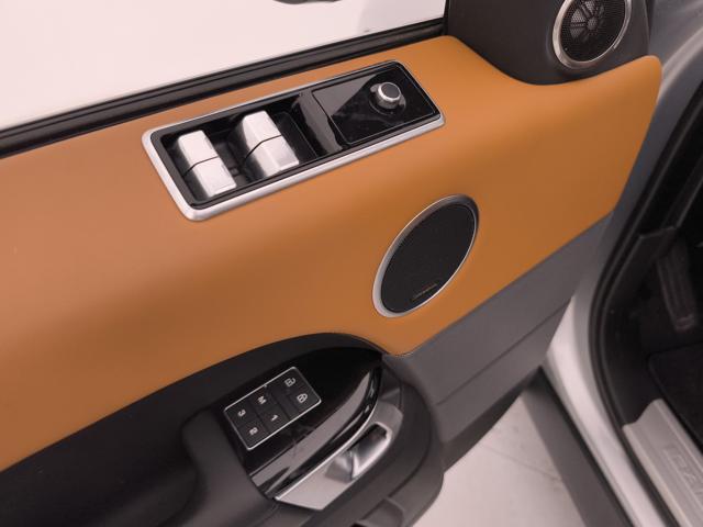 LAND ROVER Range Rover Sport usata, con Volante in pelle