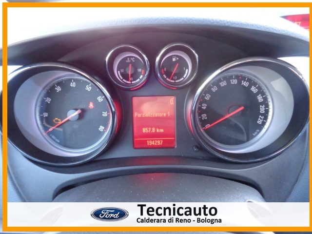 OPEL Meriva usata, con Specchietti laterali elettrici