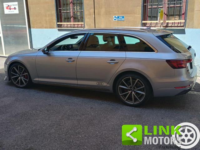 AUDI A4 usata, con Pacchetto sportivo