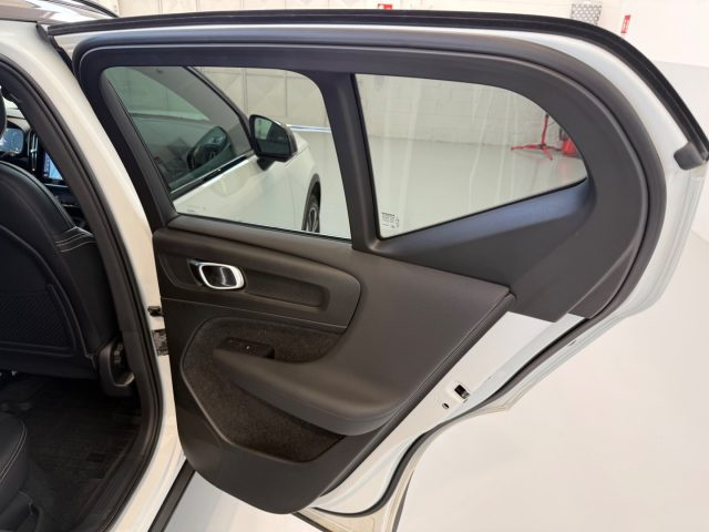 VOLVO XC40 usata 37