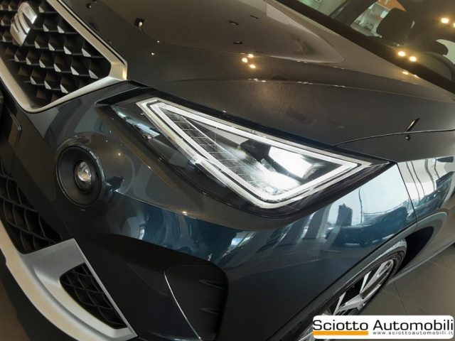 SEAT Arona usata, con Autoradio digitale