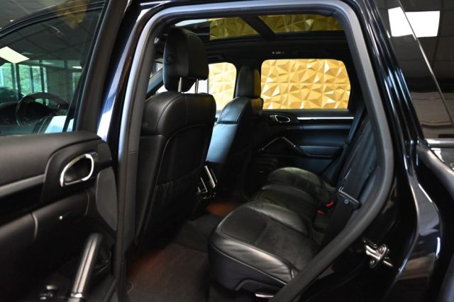 PORSCHE Cayenne usata 22