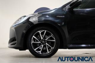 TOYOTA Yaris usata, con Touch screen