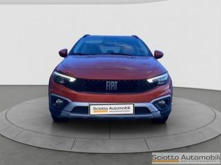 FIAT Tipo 1.5 Hybrid DCT 5 porte Cross