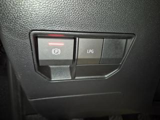 DACIA Duster usata, con USB