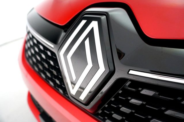 RENAULT Clio usata, con Vivavoce