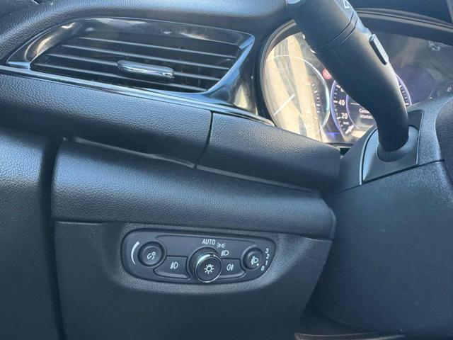 OPEL Insignia usata, con Park Distance Control