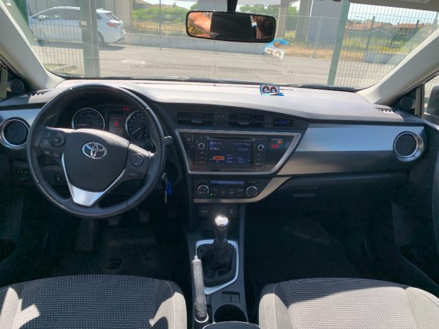 TOYOTA Auris Touring Sports usata, con Chiusura centralizzata