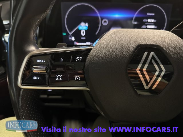 RENAULT Austral usata, con Touch screen
