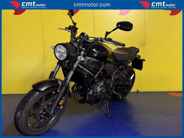 YAMAHA XSR 700 usata 1