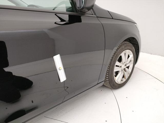 PEUGEOT 308 usata, con Airbag testa