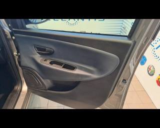 LANCIA Ypsilon usata 22