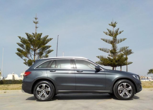 MERCEDES-BENZ GLC 220 usata, con Volante in pelle