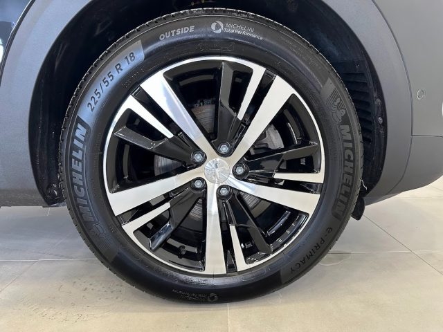 PEUGEOT 5008 usata, con Autoradio