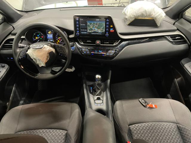 TOYOTA C-HR usata, con Regolazione elettrica sedili
