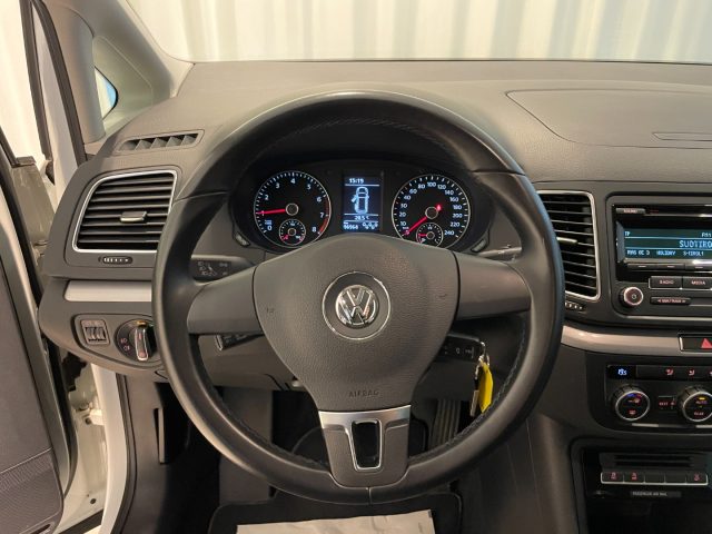 VOLKSWAGEN Sharan usata, con Boardcomputer