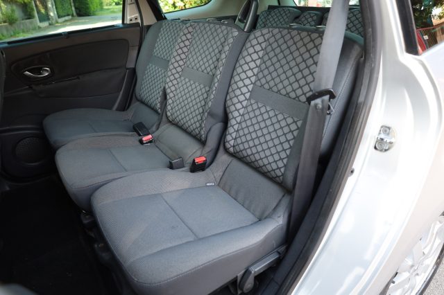RENAULT Scenic usata, con Boardcomputer