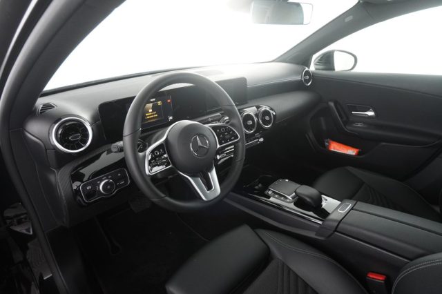 MERCEDES-BENZ A 180 usata 1