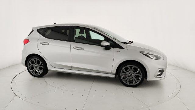 FORD Fiesta usata, con Sedile posteriore sdoppiato