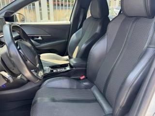 PEUGEOT 208 usata, con Controllo automatico clima