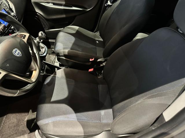 LANCIA Ypsilon usata, con Sedile posteriore sdoppiato