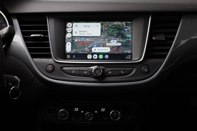 OPEL Crossland X usata, con Luci diurne LED