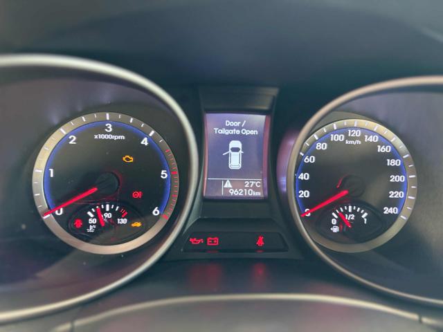 HYUNDAI Santa Fe usata, con Autoradio