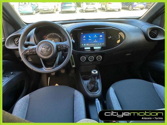 TOYOTA Aygo X usata 16