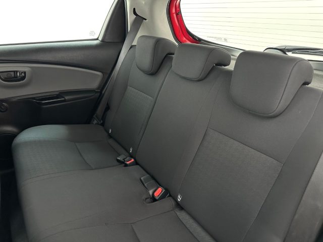 TOYOTA Yaris usata, con Touch screen