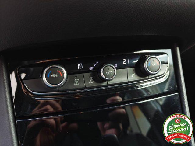 OPEL Grandland X usata, con Interni in pelle