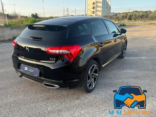 DS AUTOMOBILES DS 5 usata, con Autoradio