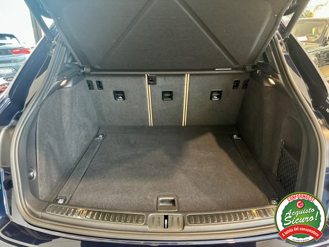 PORSCHE Macan usata, con Autoradio digitale