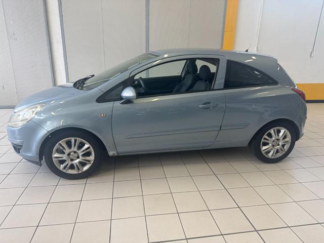 OPEL Corsa usata, con Airbag Passeggero