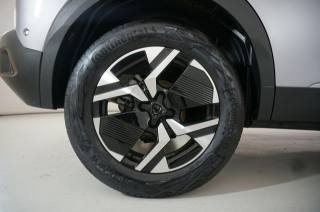 PEUGEOT 2008 usata, con Autoradio