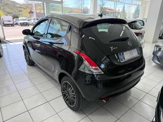 LANCIA Ypsilon usata, con Fendinebbia