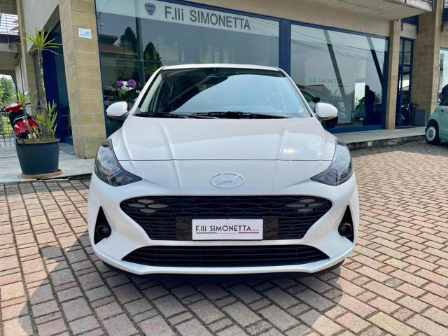 HYUNDAI i10 usata, con Airbag