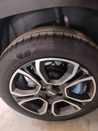 JEEP Avenger usata, con Servosterzo