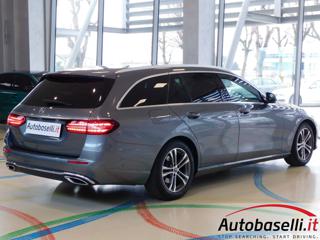 MERCEDES-BENZ E 220 usata, con Interni in pelle