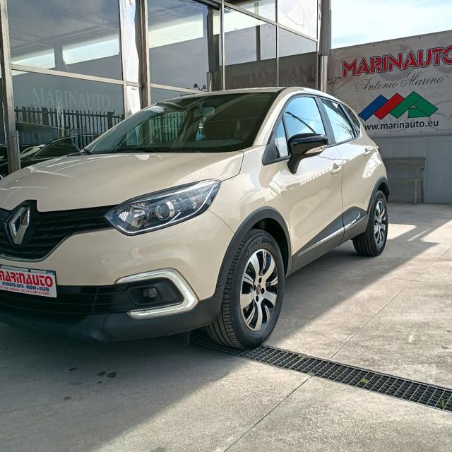 RENAULT Captur usata, con ABS