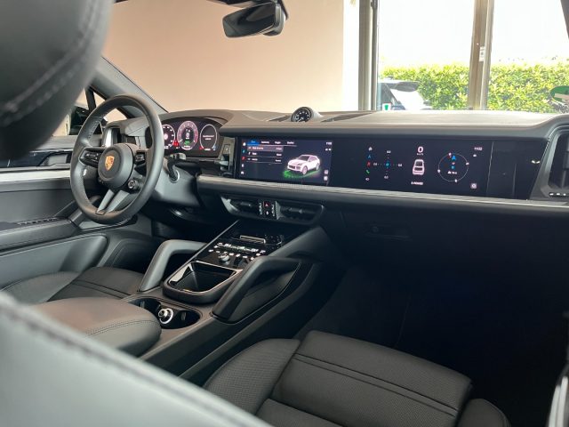 PORSCHE Cayenne usata, con Cerchi in lega