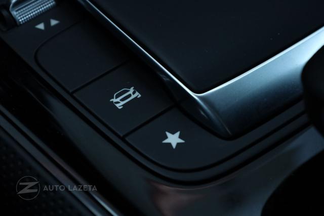 MERCEDES-BENZ GLA 180 usata, con Sistema di avviso di distanza
