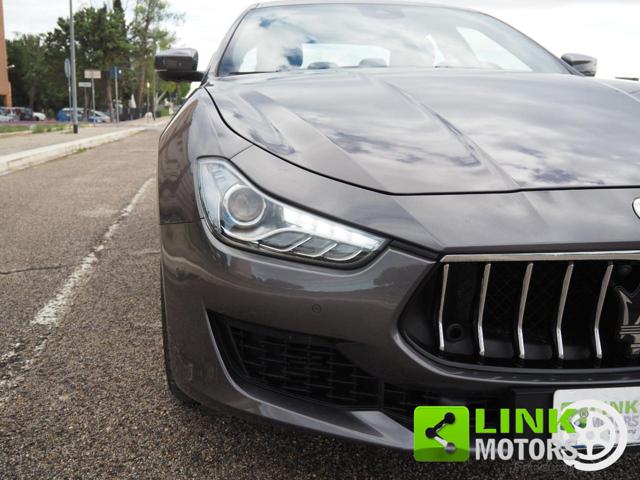MASERATI Ghibli usata, con Luci diurne LED