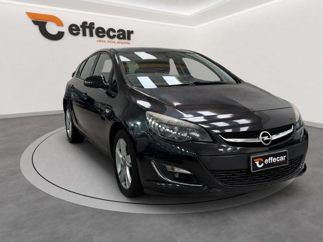 OPEL Astra usata, con Cerchi in lega